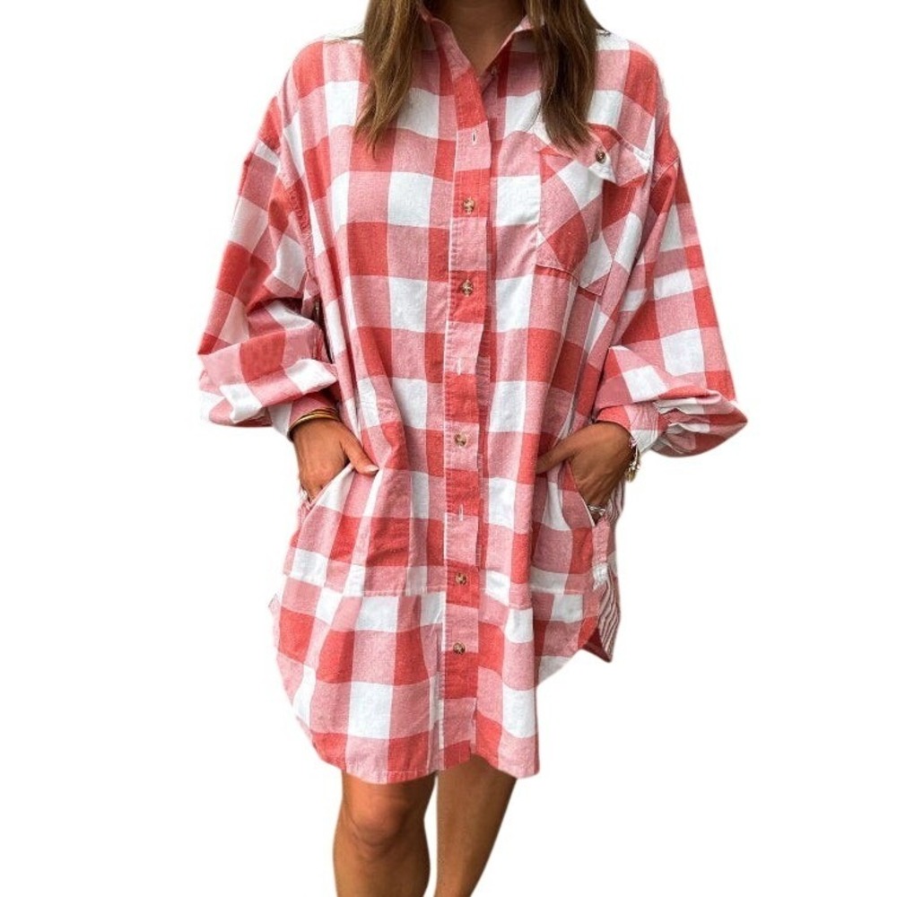 Talulah‎ Plaid Button Down Shirt Dress Medium Red White Raw Hems Oversized Patch